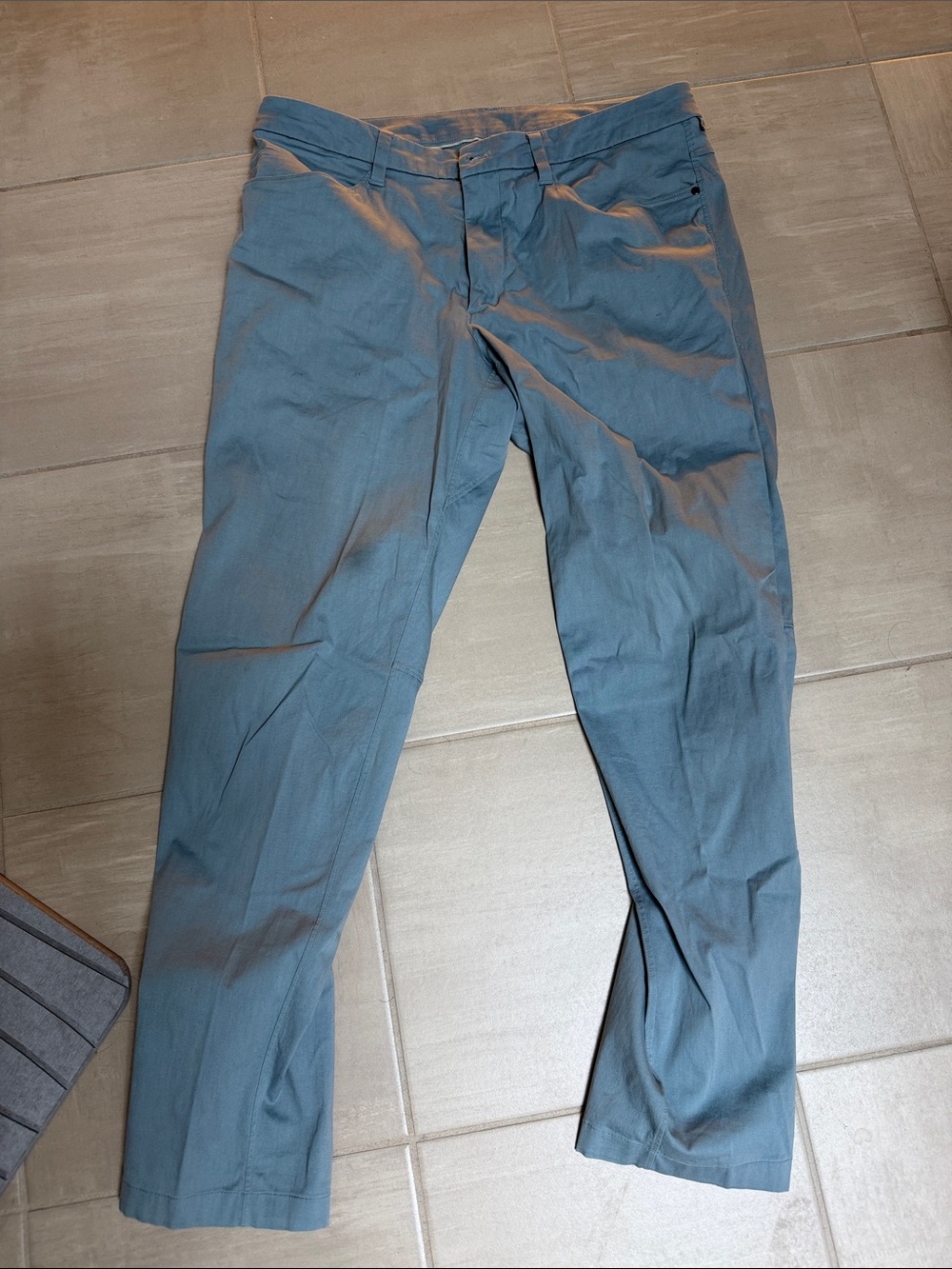 lululemon athletica Men's ABC Slate Blue Chinos